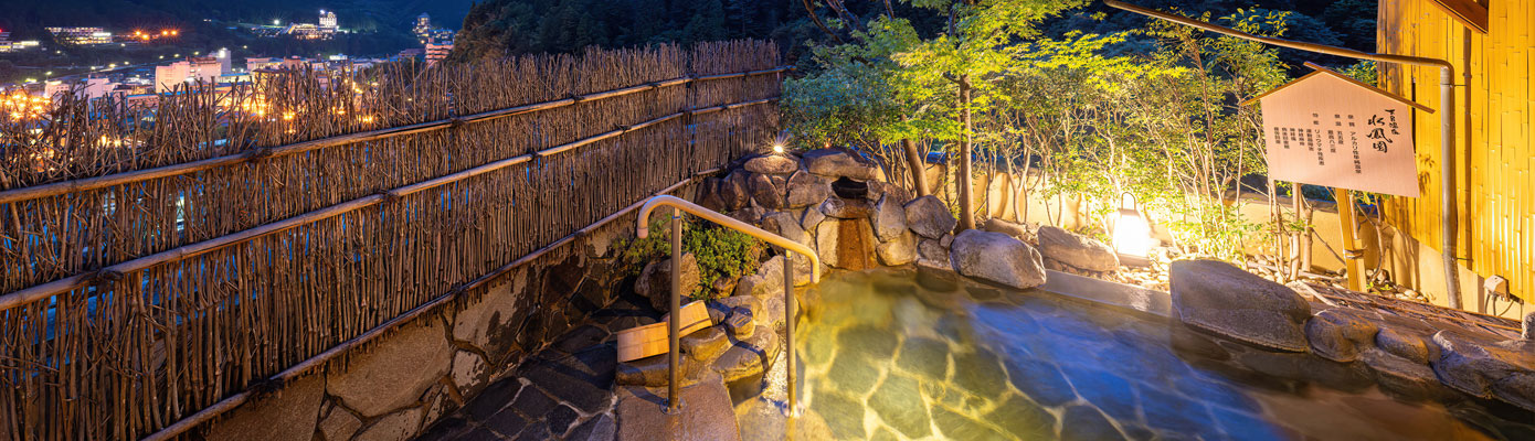 水鳳園の展望露天風呂「殿の湯」